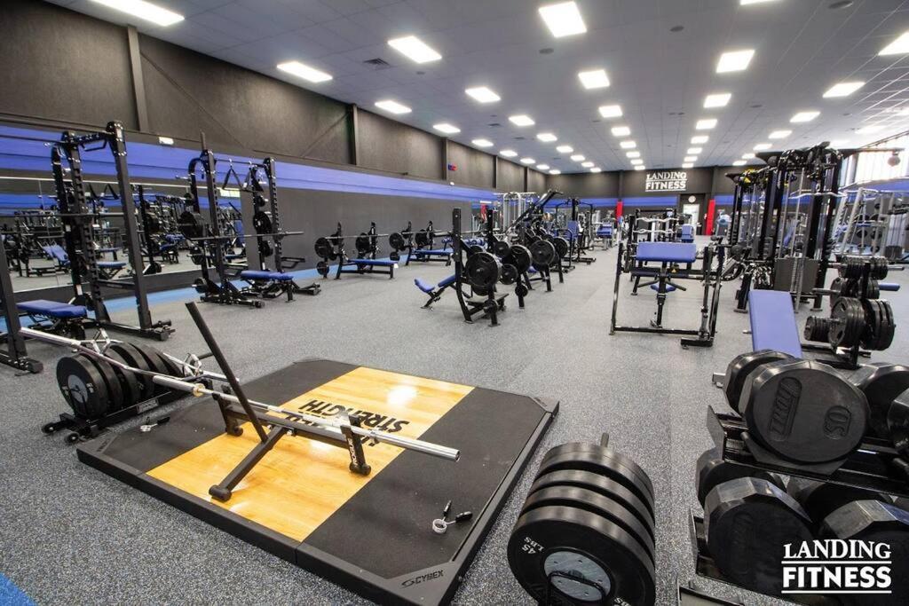 Pet Friendly Boho Condo With Pool--Fitness Center--Next To The Branson Landing--Close To Convention Center And Kanakuk 외부 사진
